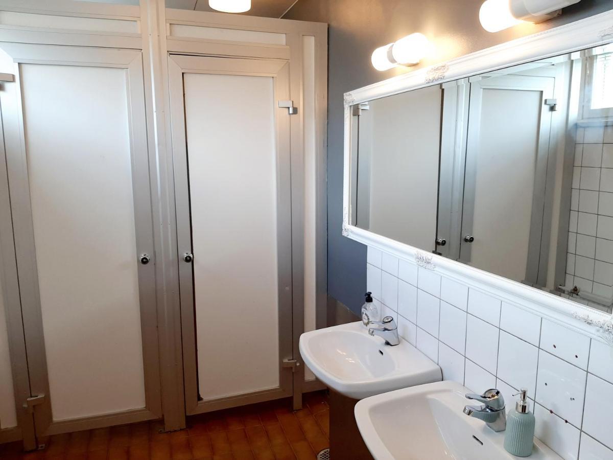 Center Hostel Kaatrahovi Лиекса Экстерьер фото