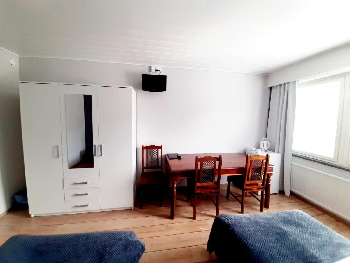 Center Hostel Kaatrahovi Лиекса Экстерьер фото