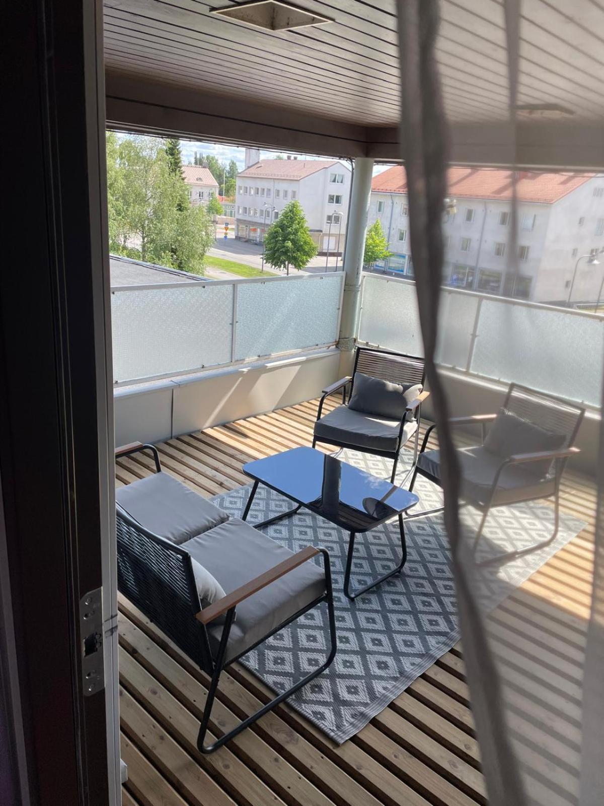 Center Hostel Kaatrahovi Лиекса Экстерьер фото