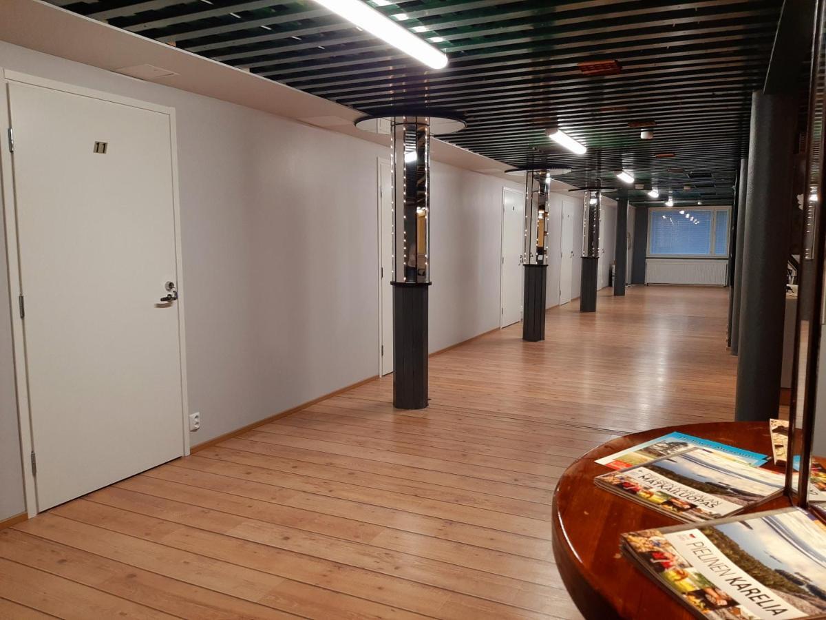 Center Hostel Kaatrahovi Лиекса Экстерьер фото