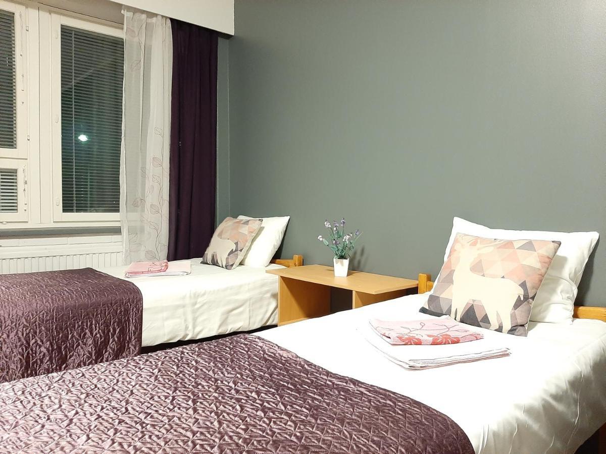 Center Hostel Kaatrahovi Лиекса Экстерьер фото